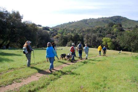 Hikers on Santa Ysabel Preserve East-Photo by Jeff Holt